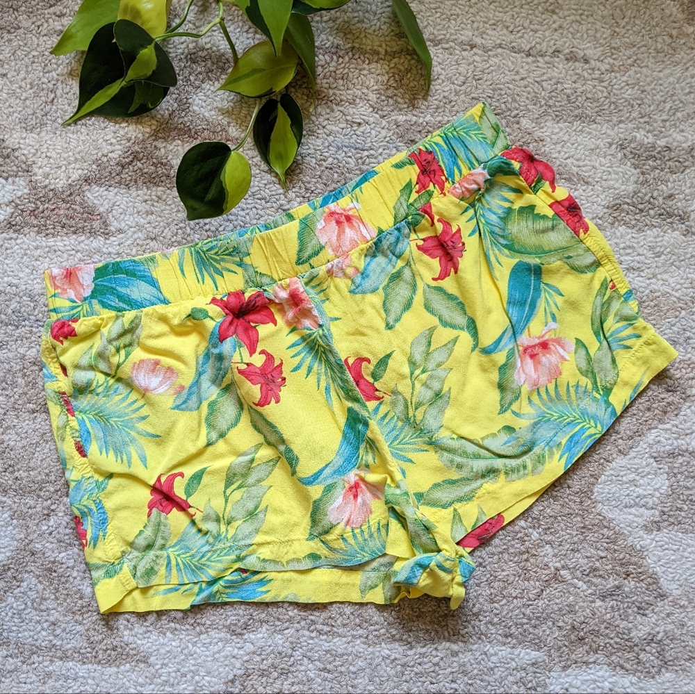 Forever 21 | Tropical Summer Shorts